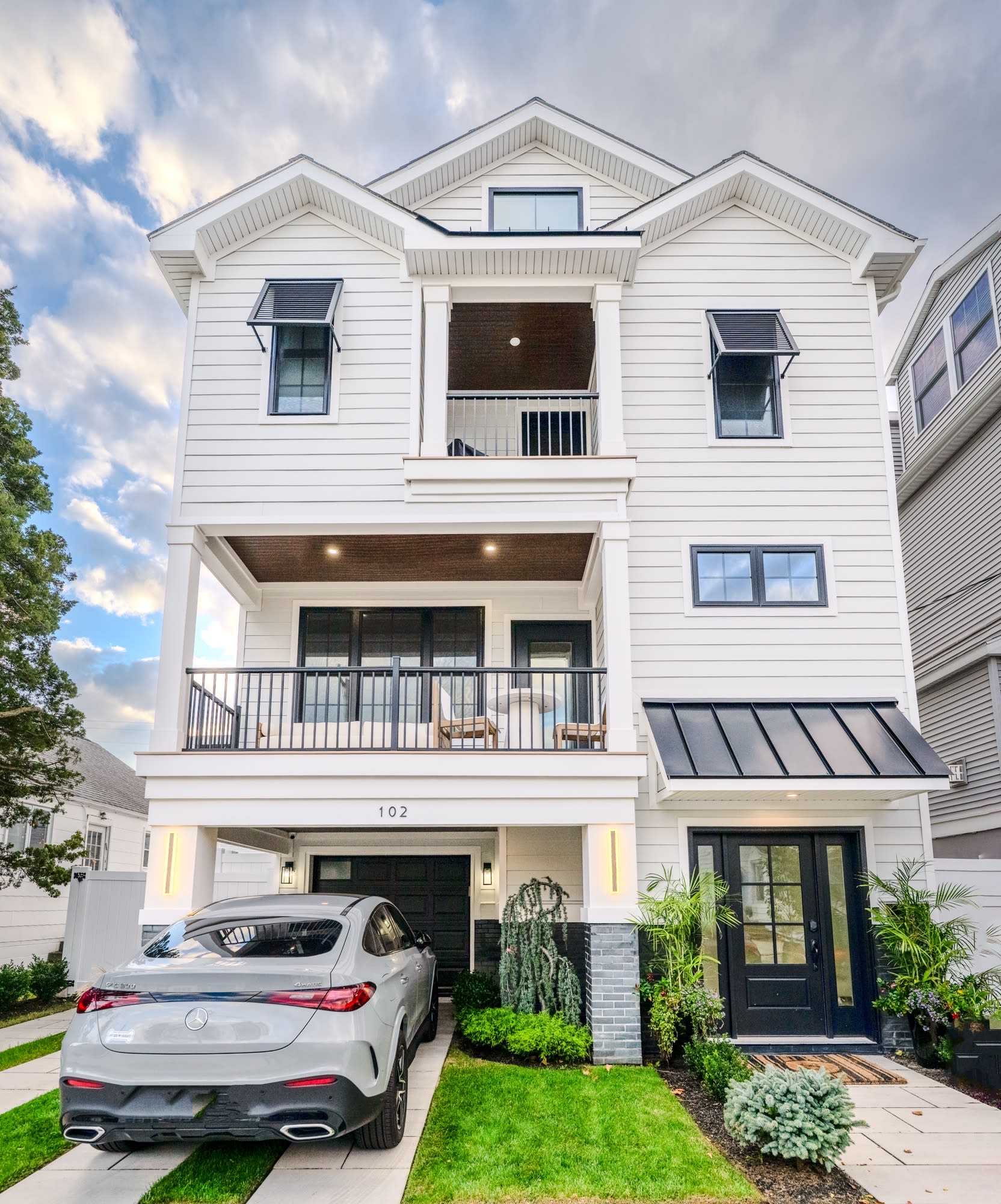 Cloudinary image with public_id: 732d628a-b22e-425c-9e9b-f3873d154a26/jk3clf4z8glgvcayxj1l