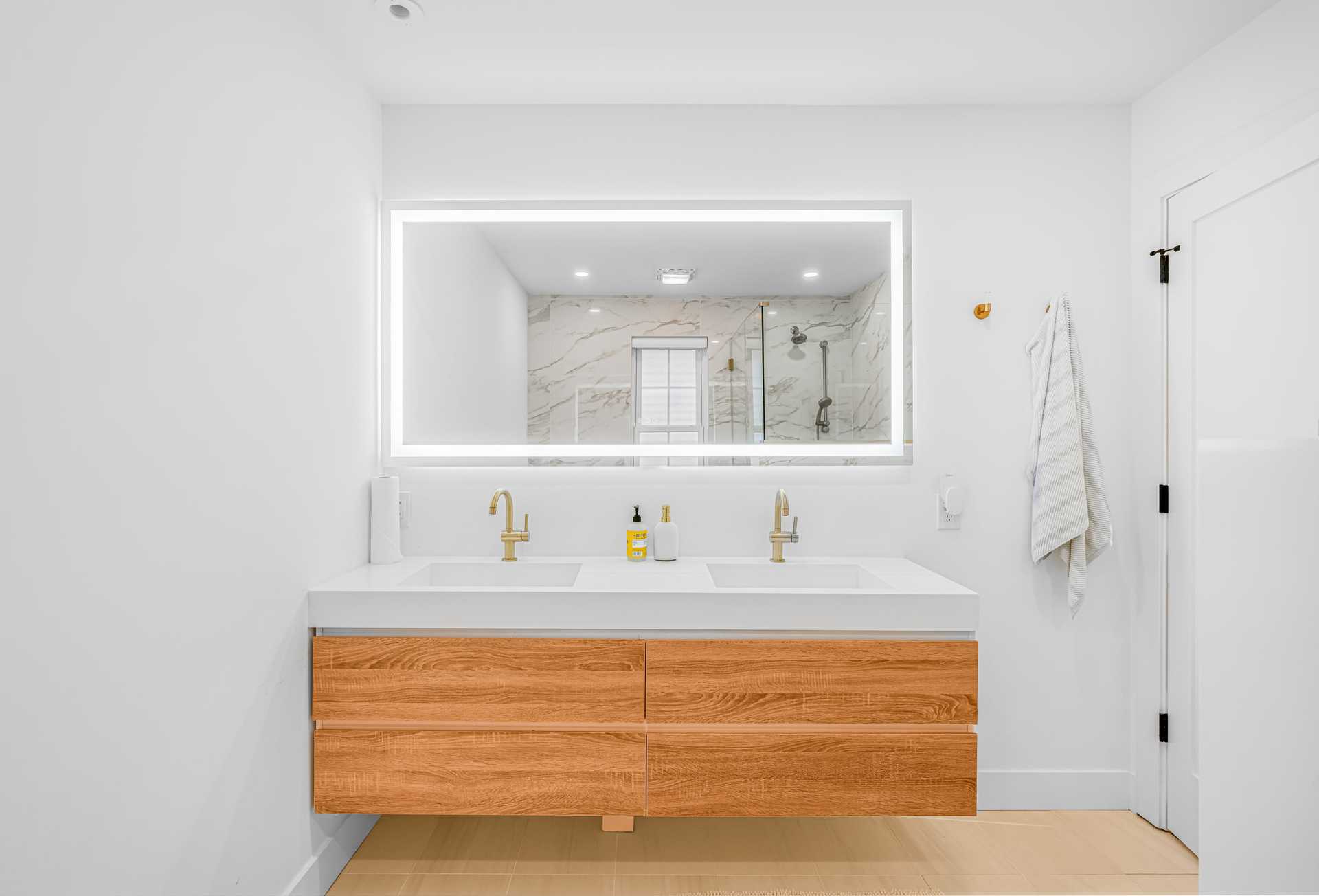 Cloudinary image with public_id: 732d628a-b22e-425c-9e9b-f3873d154a26/cl2dhhsfmmbyyp1tcbr7