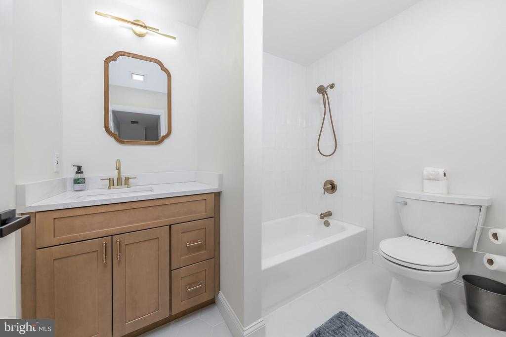 Cloudinary image with public_id: 732d628a-b22e-425c-9e9b-f3873d154a26/zwcwtuhn7hci1fac7khd