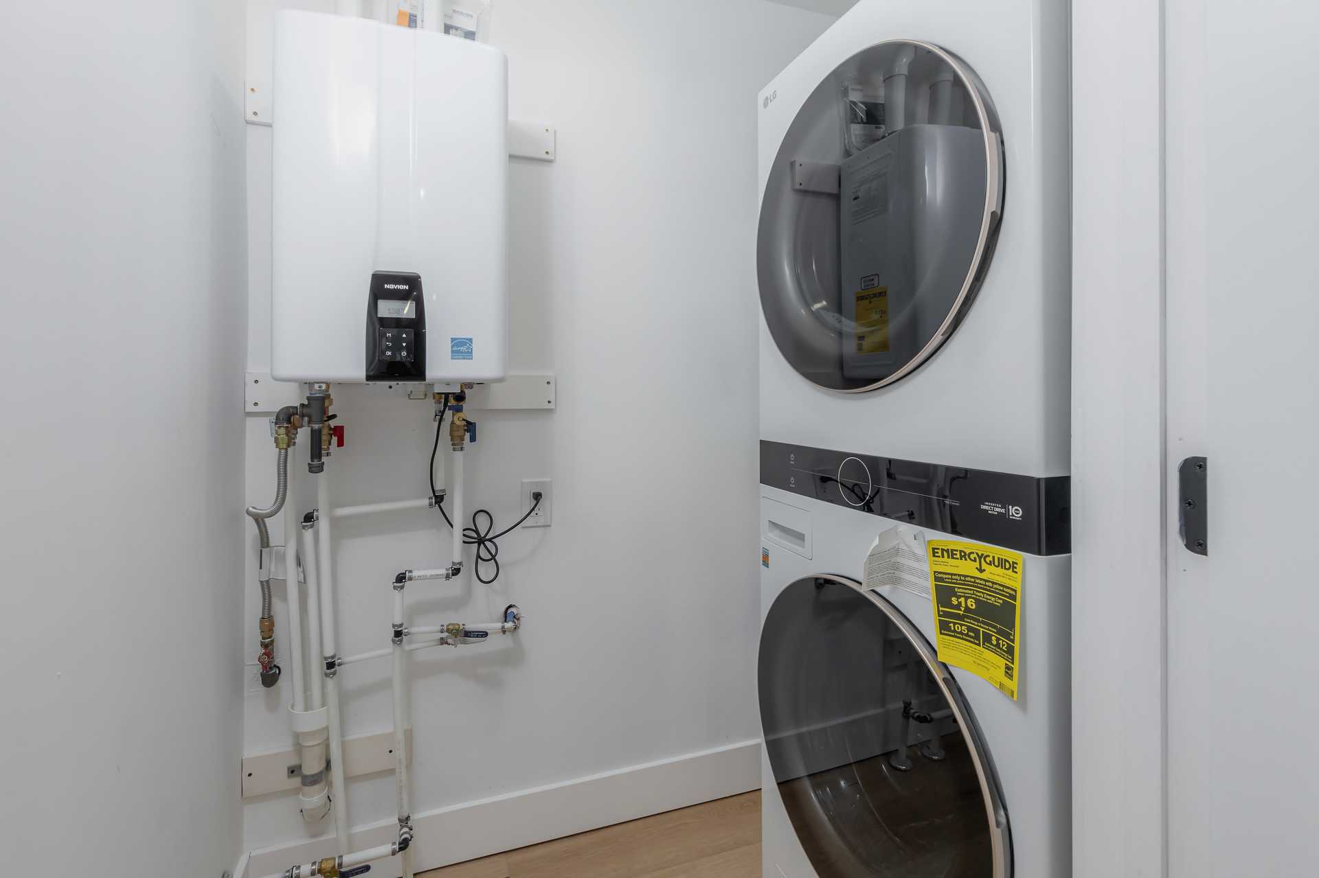 Cloudinary image with public_id: 732d628a-b22e-425c-9e9b-f3873d154a26/ymvuowoz6sufrenyesb4