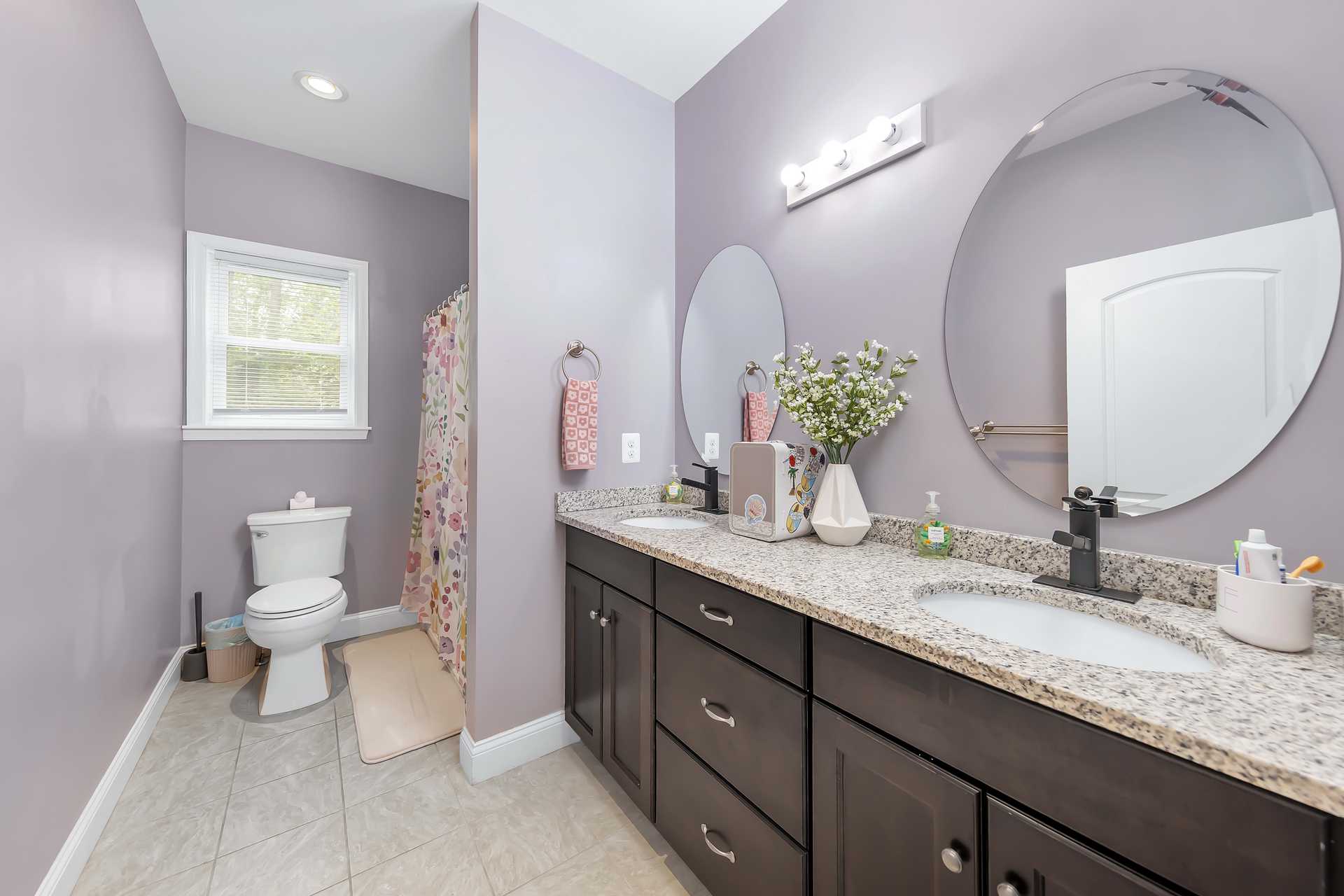 Cloudinary image with public_id: 732d628a-b22e-425c-9e9b-f3873d154a26/z8qo0pxi49zry8alrwfa