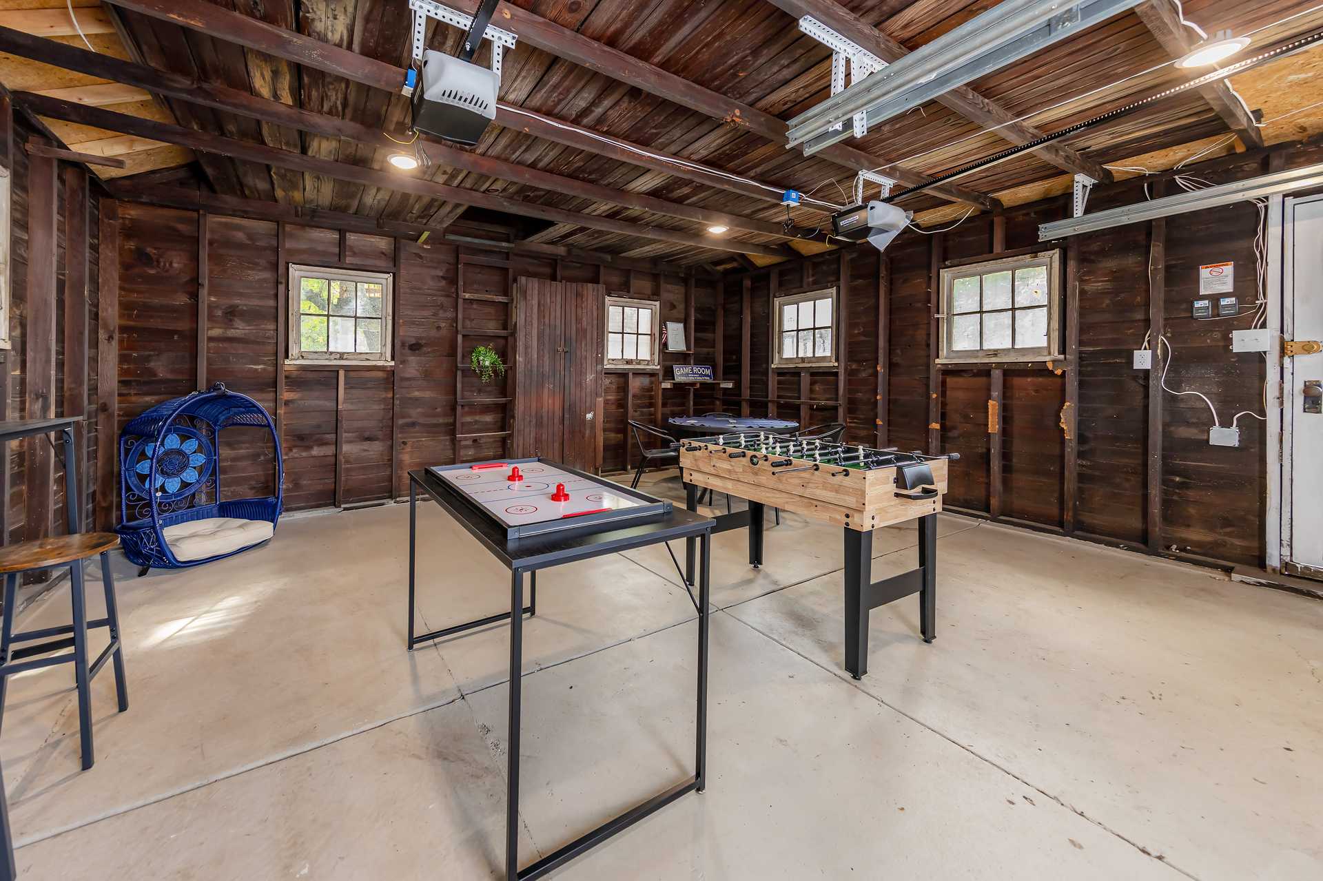 Cloudinary image with public_id: 732d628a-b22e-425c-9e9b-f3873d154a26/jssyh8tg6caka3bpvemd