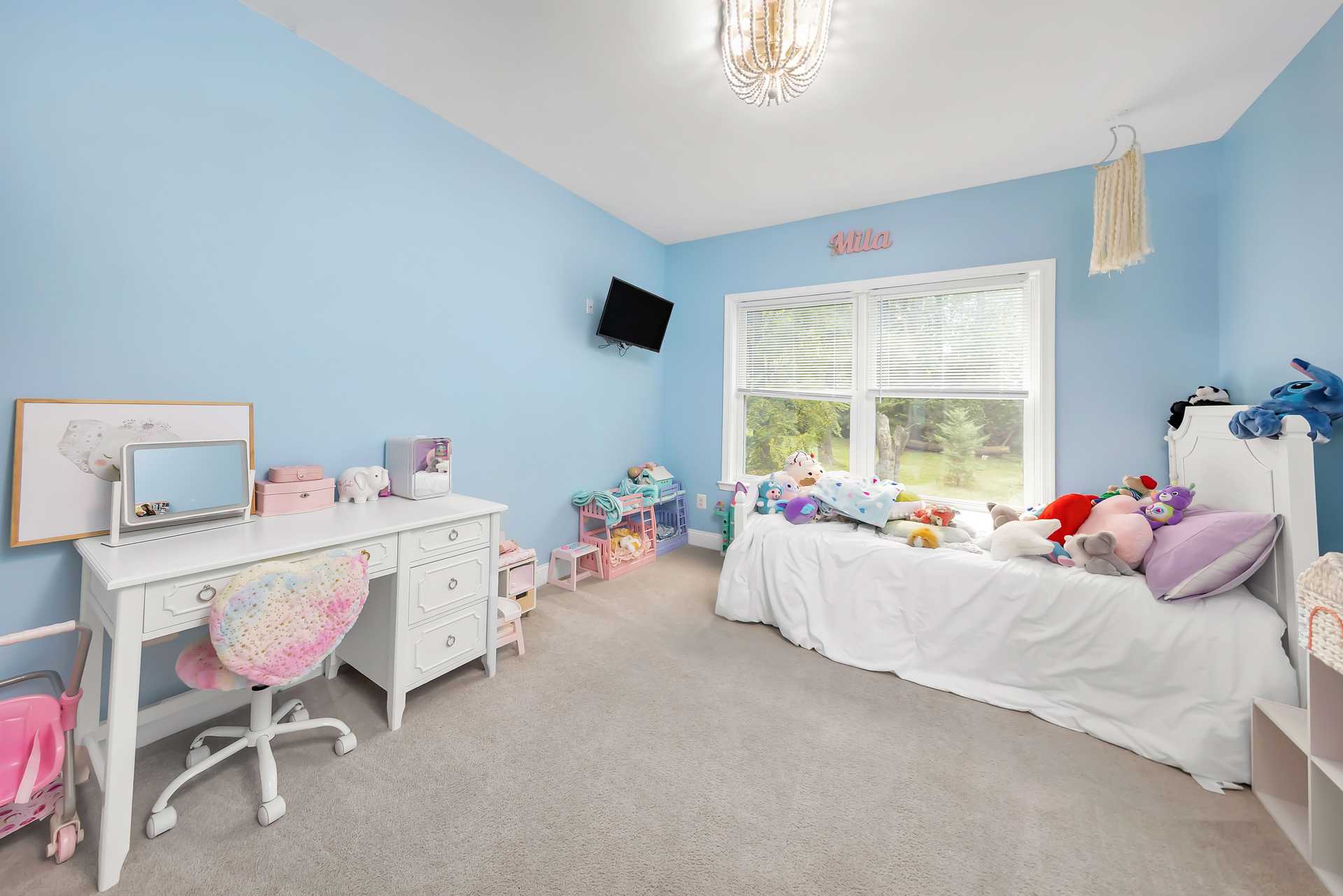 Cloudinary image with public_id: 732d628a-b22e-425c-9e9b-f3873d154a26/vrzrpdvwxwenhmmrbbla