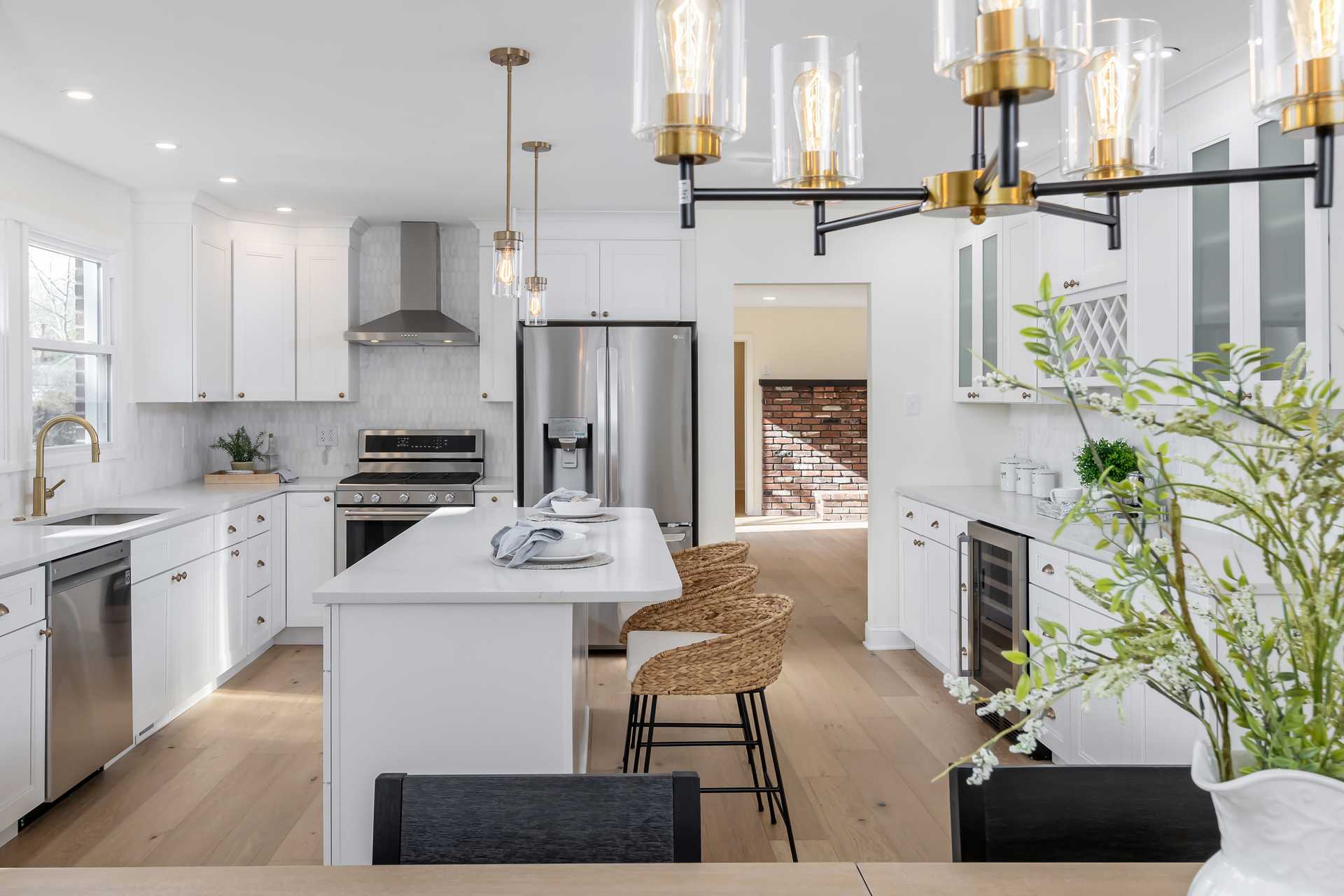 Cloudinary image with public_id: 732d628a-b22e-425c-9e9b-f3873d154a26/jnieouwahek3yw3c3uvs