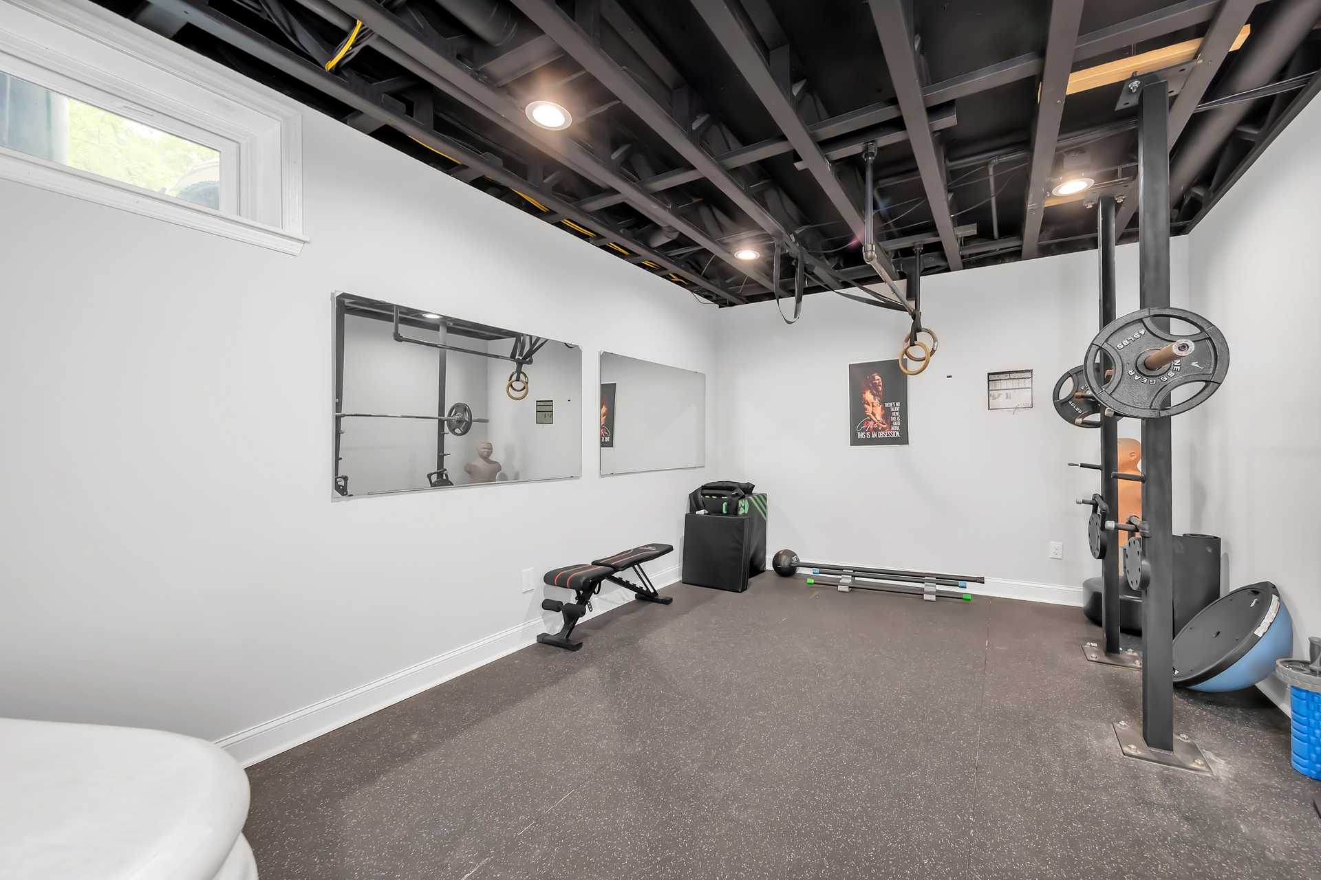 Cloudinary image with public_id: 732d628a-b22e-425c-9e9b-f3873d154a26/cyxbav7f83wjfjwxmie4